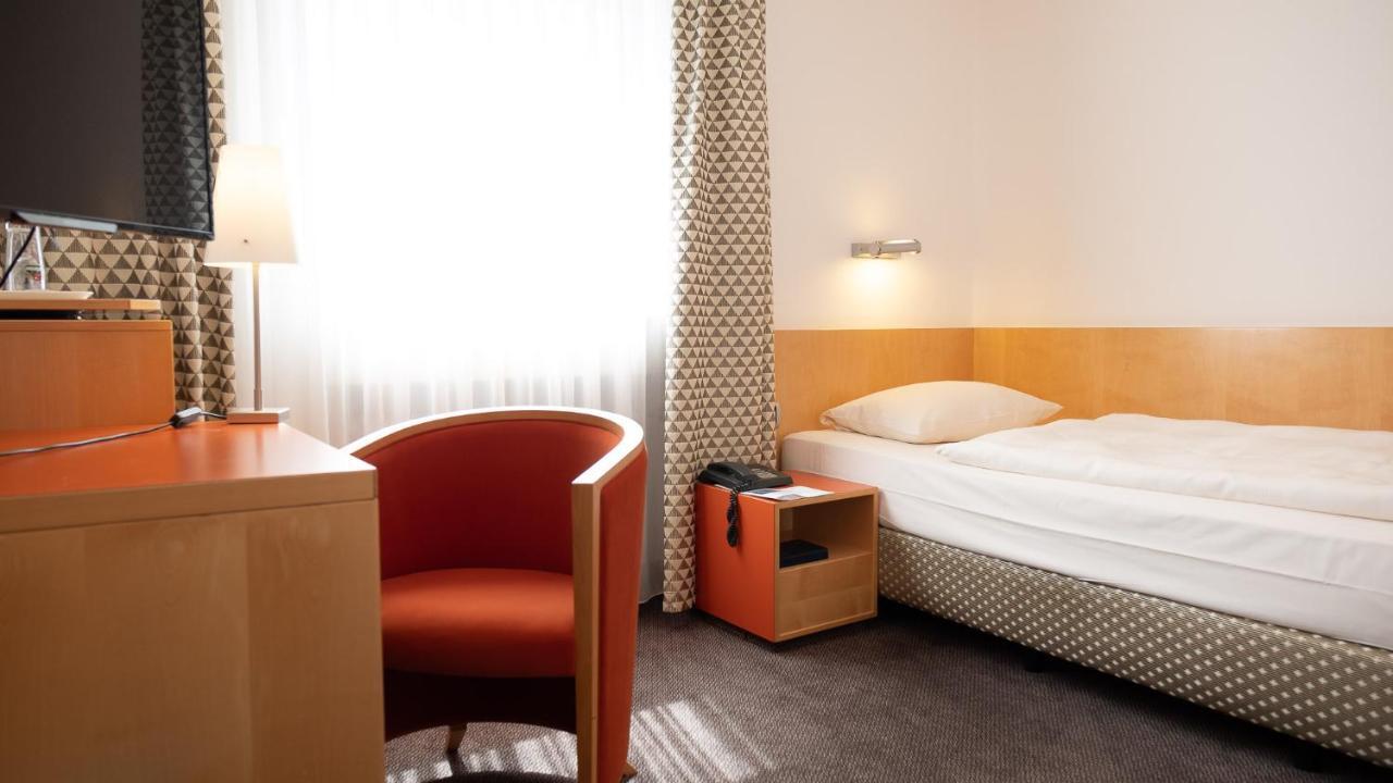 Hotel & Restaurant Walfisch Вюрцбург Екстериор снимка